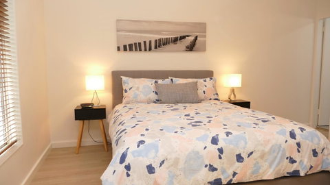 Dowler Apartments Subiaco - Food Delivery Shop 10