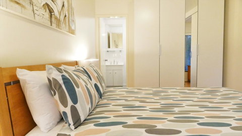 Dowler Apartments Subiaco - Food Delivery Shop 1