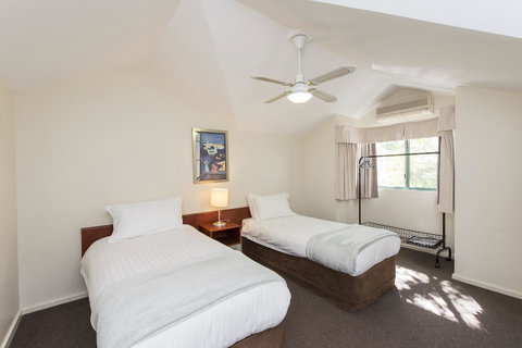 Subiaco Village 30 - Food Delivery Shop 24