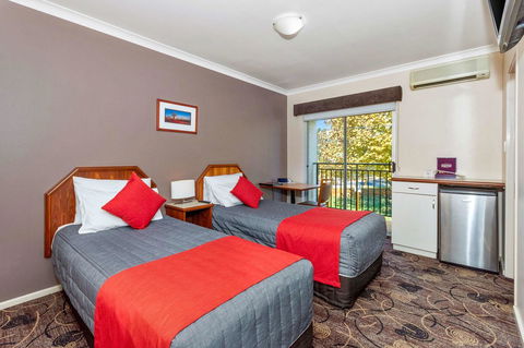 Quality Hotel Bayswater - Food Delivery Shop 5