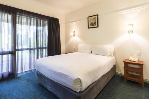 Stay Margaret River - Food Delivery Shop 1