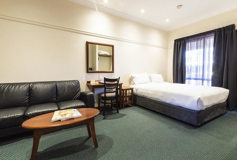 Stay Margaret River - Food Delivery Shop 5