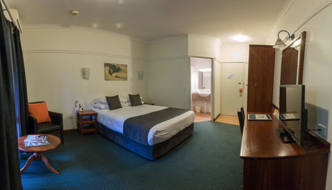 Stay Margaret River - Food Delivery Shop 16