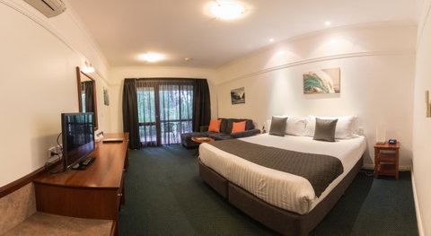 Stay Margaret River - Food Delivery Shop 25