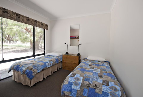 Margaret River Hideaway & Farmstay - Food Delivery Shop 10