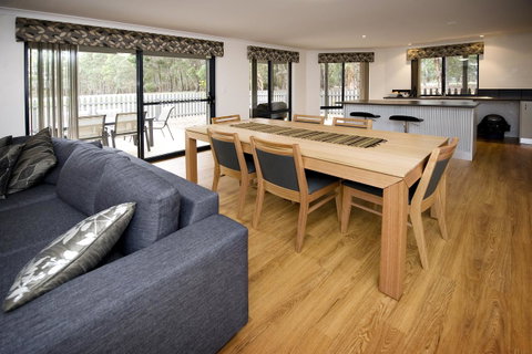 Margaret River Hideaway & Farmstay - Food Delivery Shop 1