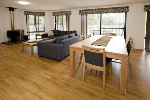 Margaret River Hideaway & Farmstay - Food Delivery Shop 5