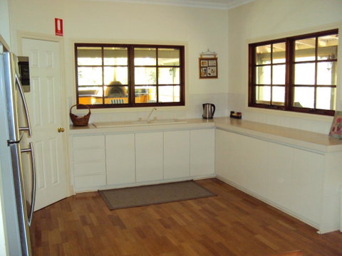 Riverglen Chalets - Food Delivery Shop 24