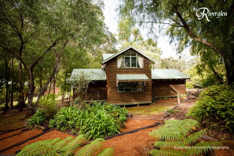 Riverglen Chalets - Food Delivery Shop 30