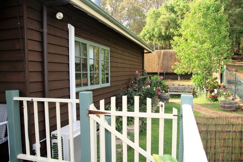 Riverglen Chalets - Food Delivery Shop 17