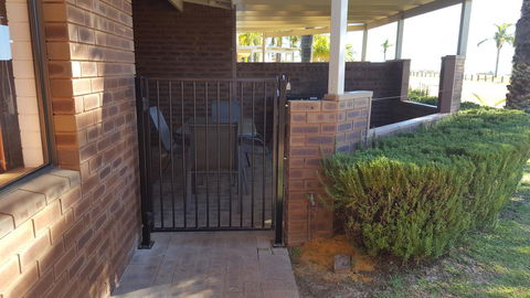 Kalbarri Seaview Villas - Food Delivery Shop 27
