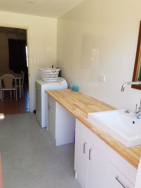 Kalbarri Seaview Villas - Food Delivery Shop 0
