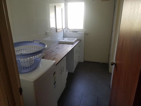 Kalbarri Seaview Villas - Food Delivery Shop 5