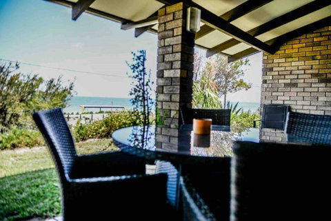 Geraldton Holliday Villas - Food Delivery Shop 5
