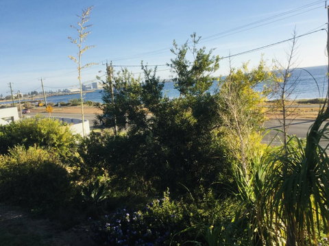 Geraldton Holliday Villas - Food Delivery Shop 27