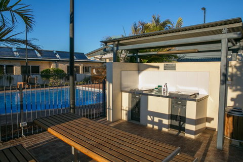 Nesuto Geraldton - Food Delivery Shop 24
