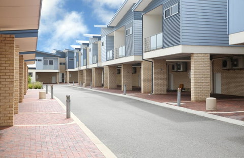 Nesuto Geraldton - Food Delivery Shop 25