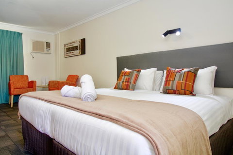 Hotel Clipper - Food Delivery Shop 9