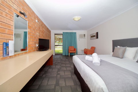 Hotel Clipper - Food Delivery Shop 15