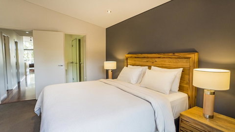Central Avenue Apartments - Food Delivery Shop 16
