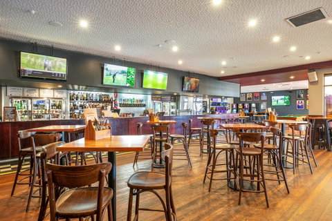 Nightcap At Wanneroo Tavern - Food Delivery Shop 8