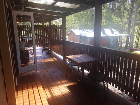 Adamsons Riverside Accommodation - Food Delivery Shop 13