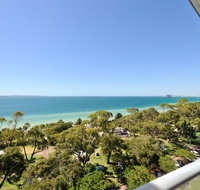 Nautilus by Rockingham Apartments - Food Delivery Shop