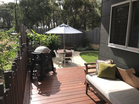 Banksia Luxury Villa - Food Delivery Shop 18