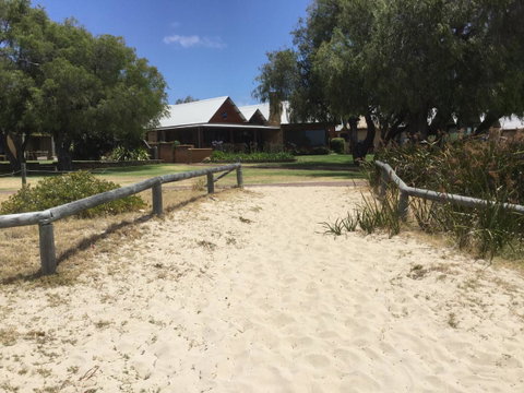 Beach House Dunsborough - Food Delivery Shop 17