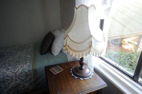 My Place Colonial Accommodation - Food Delivery Shop 40