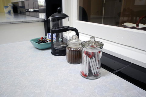 My Place Colonial Accommodation - Food Delivery Shop 27