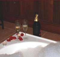 Pemberton Old Picture Theatre Holiday Apartments - Food Delivery Shop