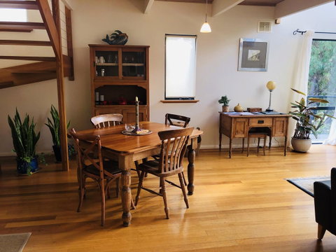 Zephyr Studio - Food Delivery Shop 7