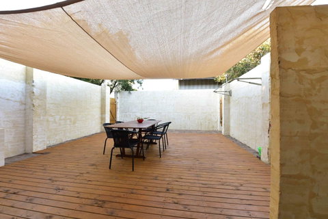 Kalbarri Sunset Villa - Food Delivery Shop 0