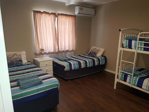 Kalbarri Sunset Villa - Food Delivery Shop 10