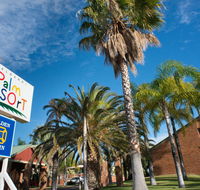 Kalbarri Palm Resort - Food Delivery Shop