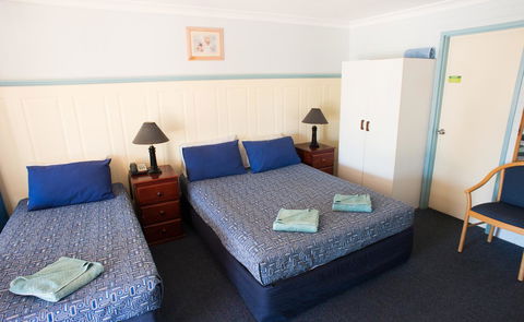 Kalbarri Palm Resort - Food Delivery Shop 25