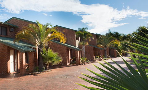 Kalbarri Palm Resort - Food Delivery Shop 33