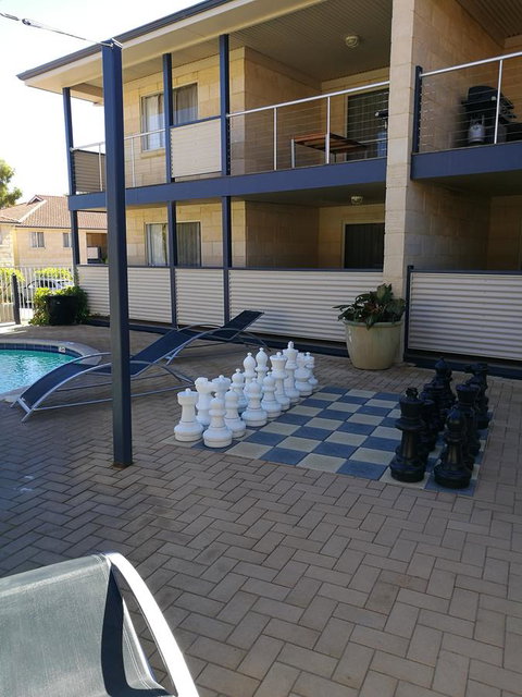 Kalbarri Edge Resort - Food Delivery Shop 37