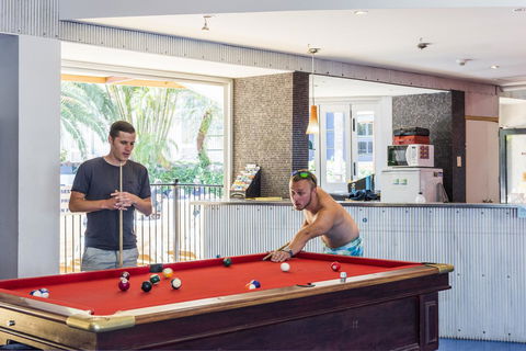 Billabong Backpackers Resort - Food Delivery Shop 23