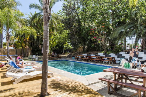 Billabong Backpackers Resort - Food Delivery Shop 34