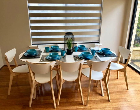 Highgate Modern Home (4 Mins To Perth City) - Food Delivery Shop 5