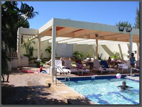 Kalbarri Beach Resort - Food Delivery Shop 14