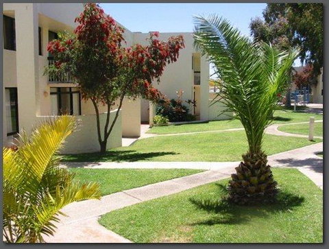 Kalbarri Beach Resort - Food Delivery Shop 34