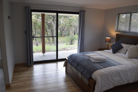 Eagle Bay House - Food Delivery Shop 26