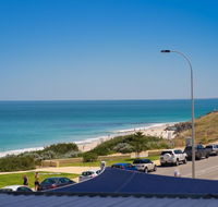 Cottesloe Blue Apartment - Food Delivery Shop