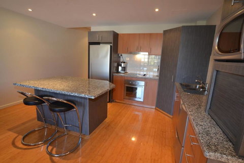 The Arcadia Apartment - Food Delivery Shop 4