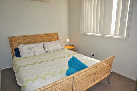 9 Krait Street - Perfect For Large Groups Or Families Alike - Food Delivery Shop 8