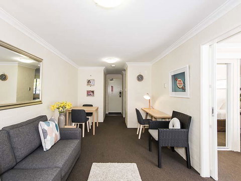 Subiaco Village 28 - Food Delivery Shop 3