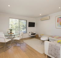 Cottesloe Beach Pines Apartment - Food Delivery Shop